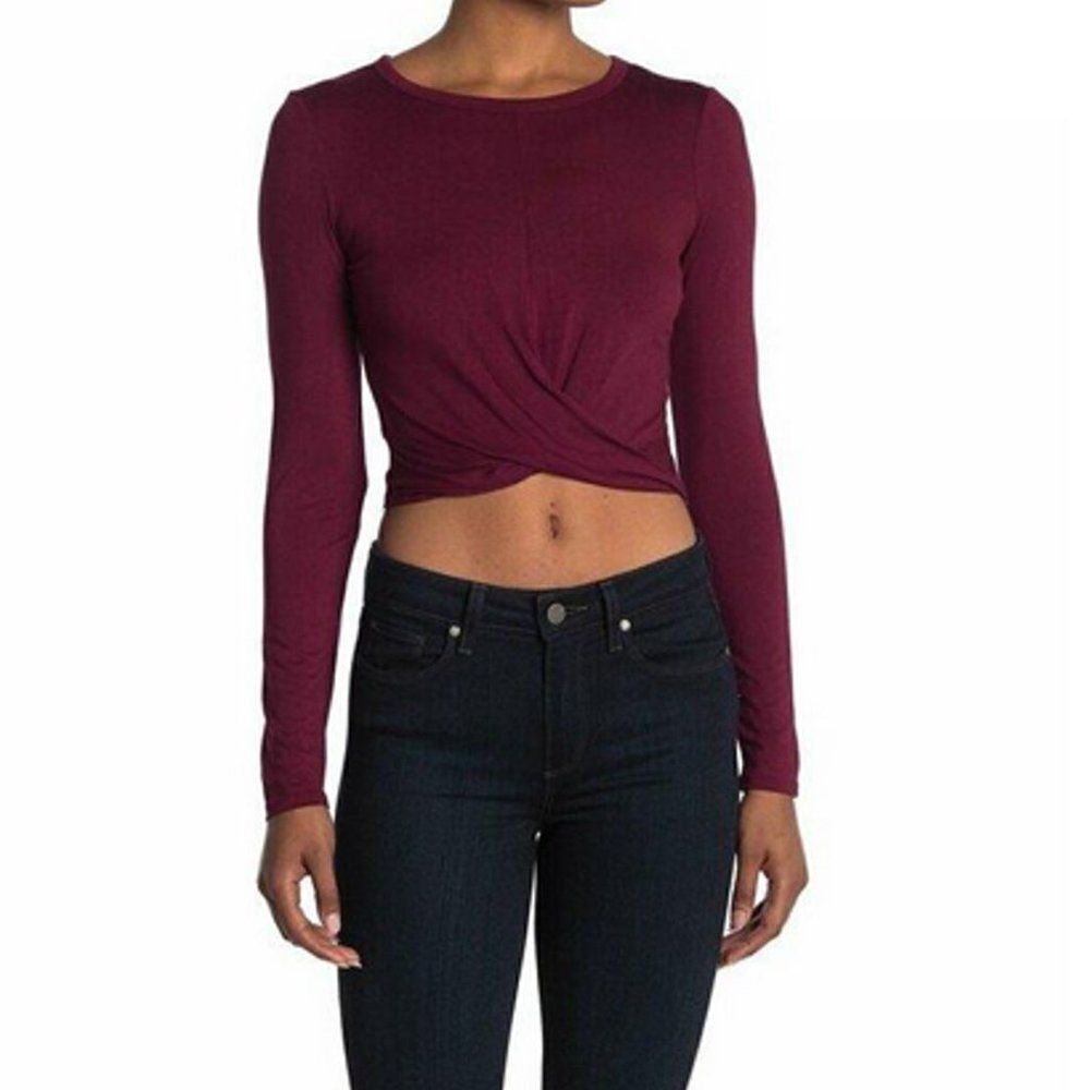 Socialite Maroon Long Sleeve Knot FrontTop Sz M